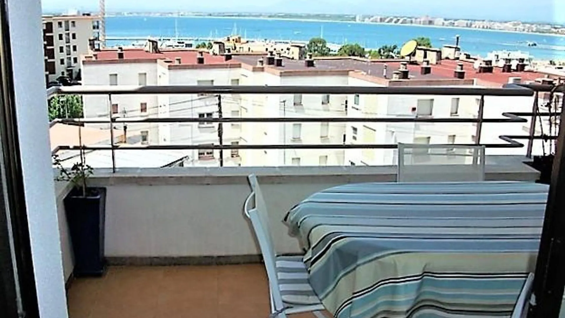 Apartmán 3232 - Sofia C-1, Fantastica Vista, Zona Tranquila, Garage. - Es-258-93 Roses Španělsko